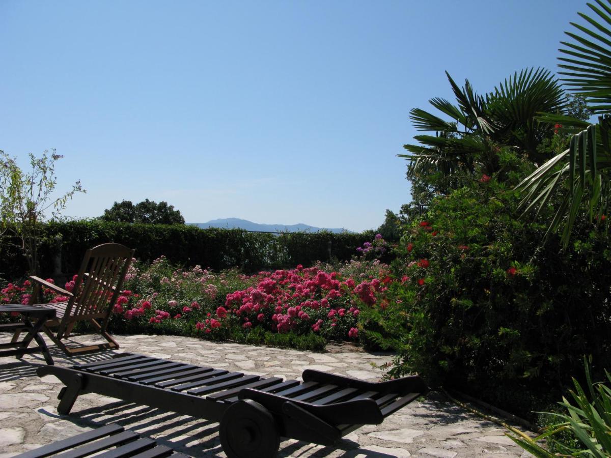 Bed And Breakfast Villa Iris Mošćenička Draga Exteriör bild